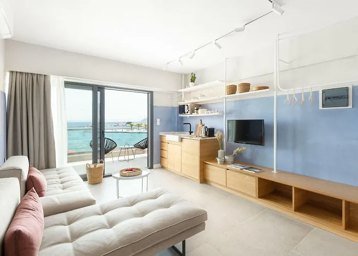 Eladia Suites